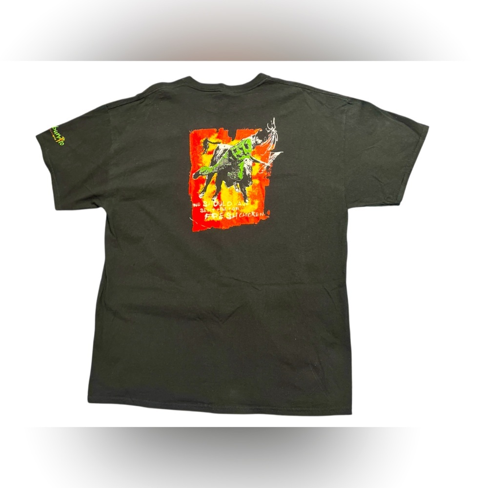 Mucho burrito employee graphic t shirt size XL